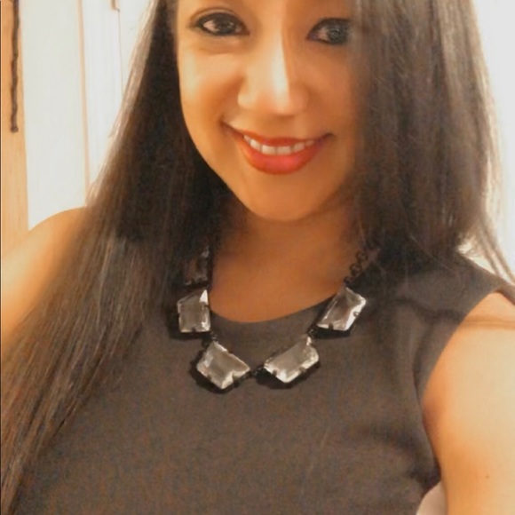 Black & glass necklace - Picture 7 of 7